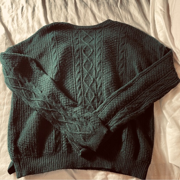 Gianni Bini  Ruffle Cable-Knit Alpaca Blend Sweater-Forest Green (L) - Picture 2 of 9